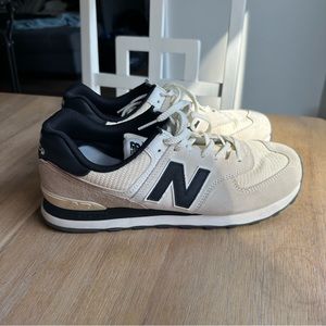 New Balance Sneakers